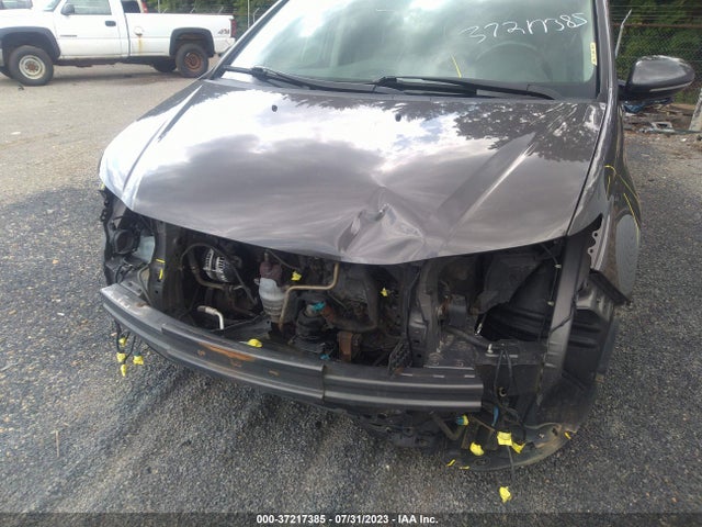 Honda Odyssey Touring 2015 5FNRL5H90FB026378 Image 13