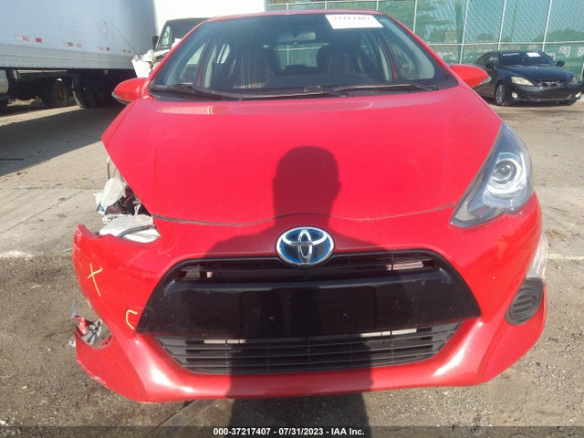 Toyota Prius C One/two/three/four 2015 JTDKDTB30F1579841 Image 13