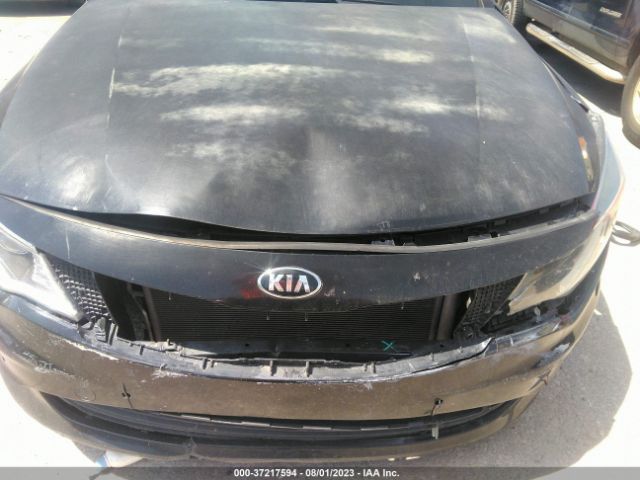 5XXGT4L31JG215776 KIA Optima Lx