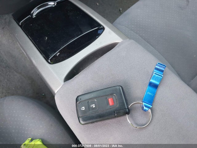 2007 TOYOTA PRIUS VIN: JTDKB20UX77693842
