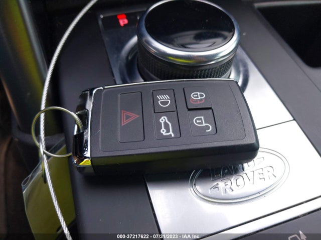 Land Rover Discovery Landmark Edition 2020 SALRU2RVXL2435714 Image 11