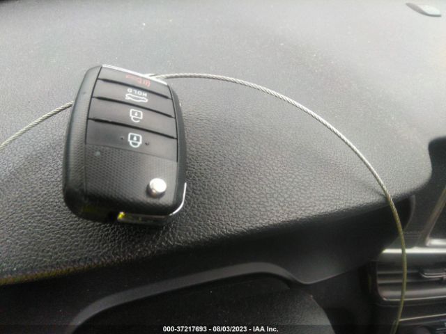 KNAGT4L36H5183676 KIA Optima Lx