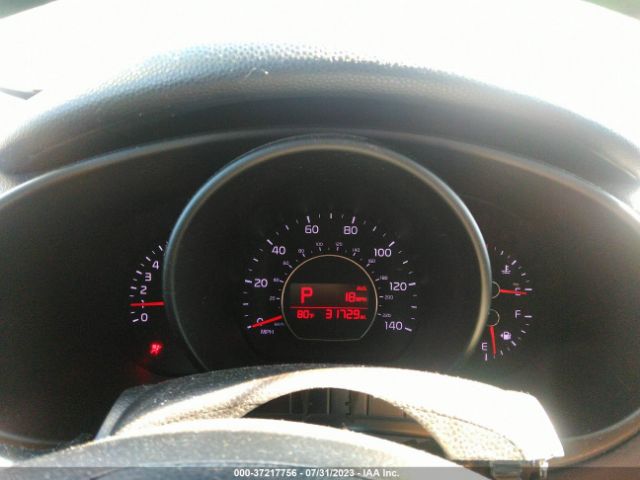 KNDJN2A29H7500999 KIA Soul Base