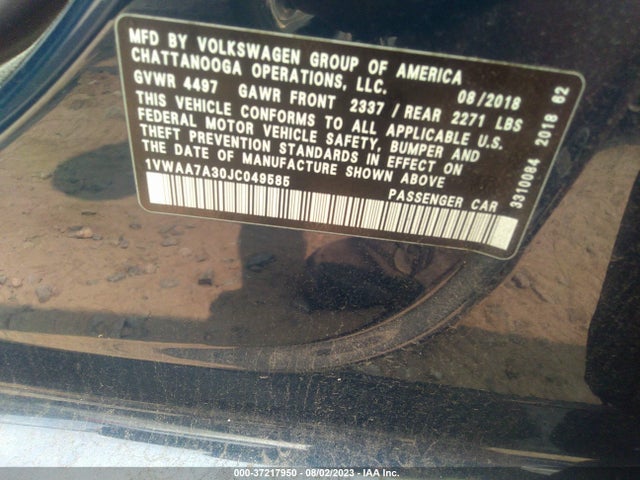 1VWAA7A30JC049585 Volkswagen Passat 2.0t S/r-line