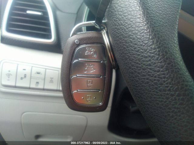 KM8J3CA46MU396928 Hyundai Tucson Value
