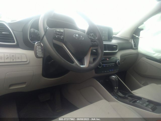 KM8J3CA46MU396928 Hyundai Tucson Value