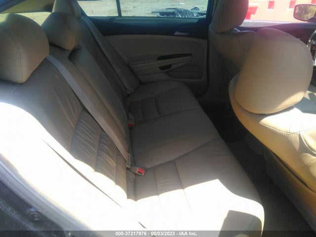 37217976 :رقم المزاد ، 1HGCP2F6XBA151765 vin ، 2011 Honda Accord Sdn Se مزاد بيع