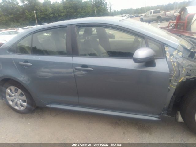 JTDEPRAE3LJ012769 Toyota COROLLA LE