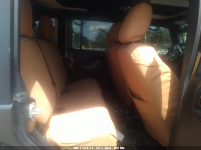 1C4BJWDG2JL821486 Jeep Wrangler Jk Unlimited Freedom Edition 4x4