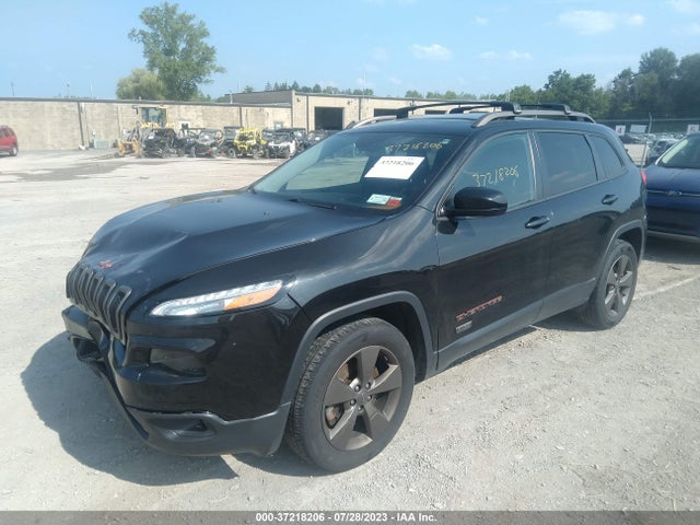1C4PJMCSXGW292893 Jeep Cherokee 75th Anniversary