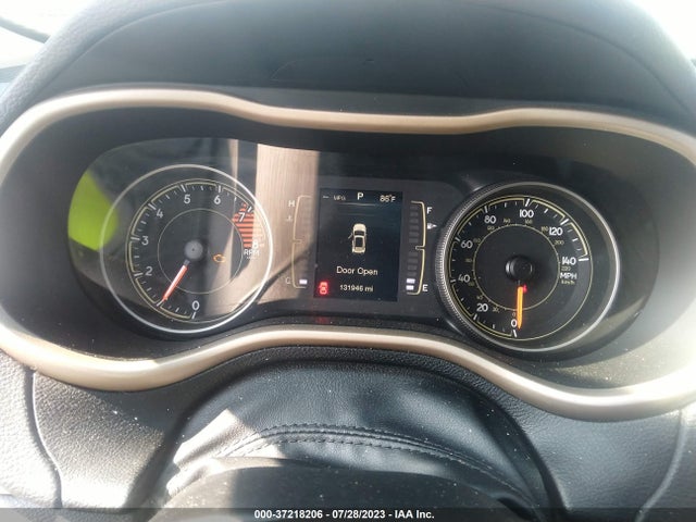 1C4PJMCSXGW292893 Jeep Cherokee 75th Anniversary