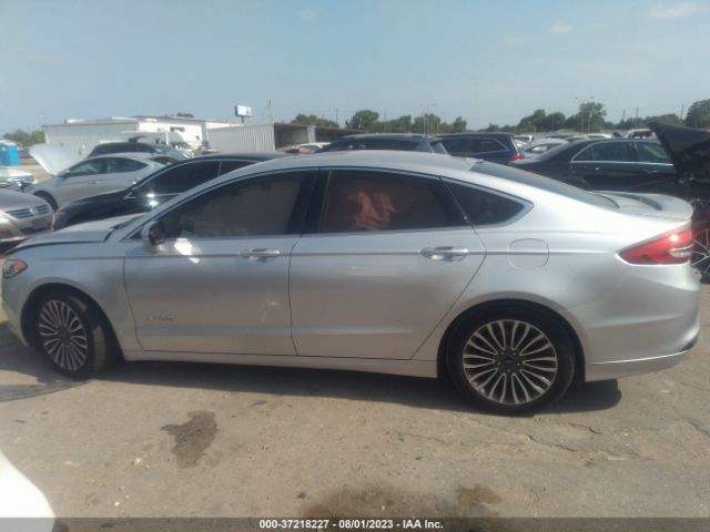 3FA6P0RU8HR216708 Ford FUSION HYBRID