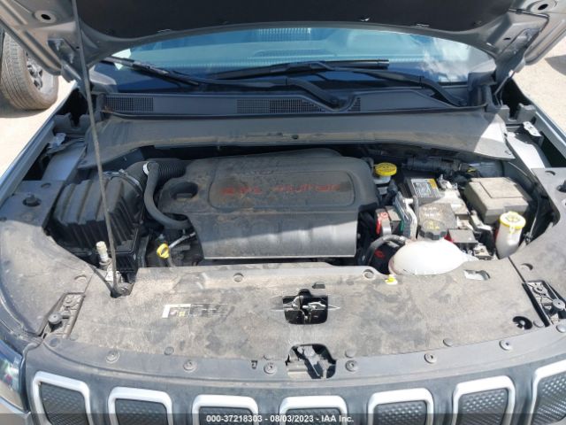 3C4NJDBB6NT130660 Jeep Compass Latitude
