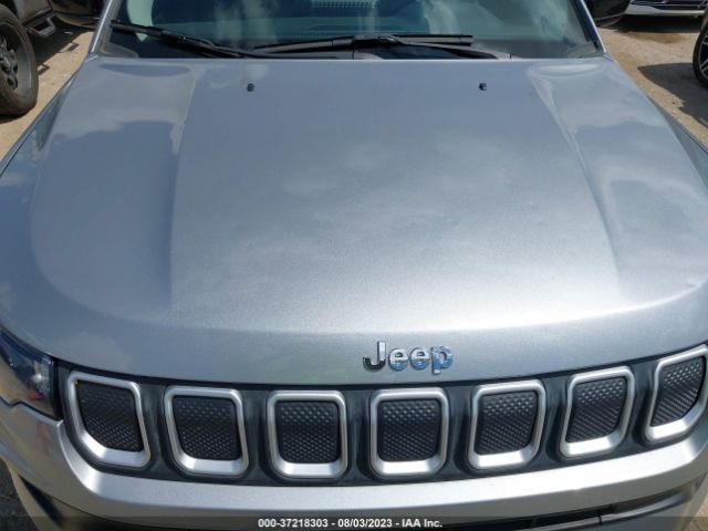 3C4NJDBB6NT130660 Jeep Compass Latitude