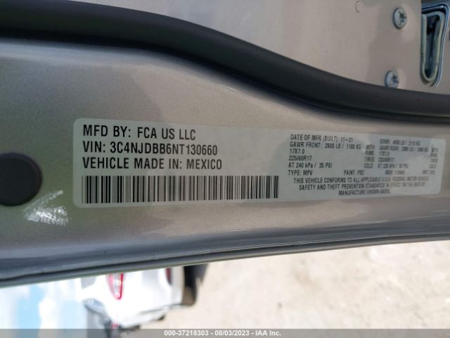 3C4NJDBB6NT130660 Jeep Compass Latitude