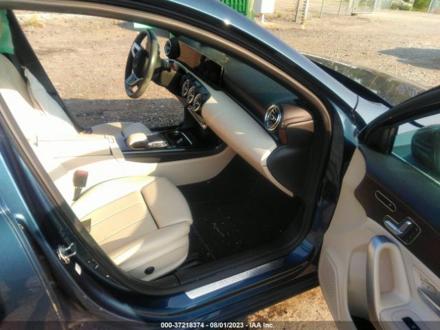 W1K3G4EB6LW046630 Mercedes-Benz A-class A 220