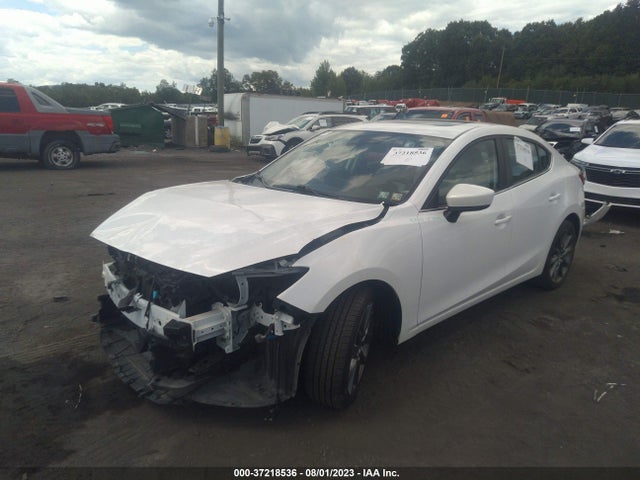 2018 MAZDA MAZDA3 4-DOOR GRAND TOURING VIN: 3MZBN1W31JM181784