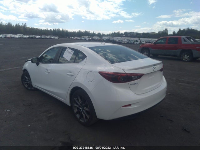2018 MAZDA MAZDA3 4-DOOR GRAND TOURING VIN: 3MZBN1W31JM181784