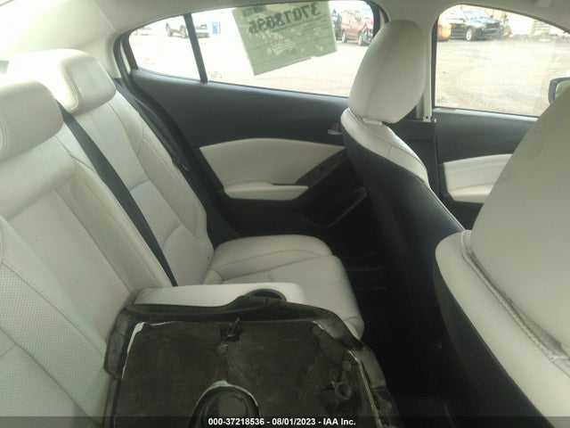 2018 MAZDA MAZDA3 4-DOOR GRAND TOURING VIN: 3MZBN1W31JM181784