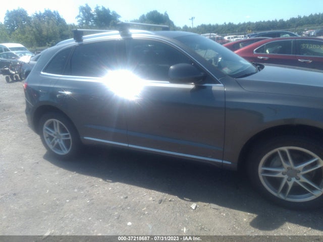 WA1LFAFPXFA093595 Audi Q5 Premium Plus