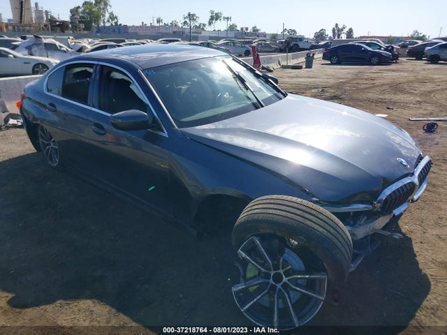 BMW 3 Series 330i 2021 IAAI WBA5R1C08MFK51586