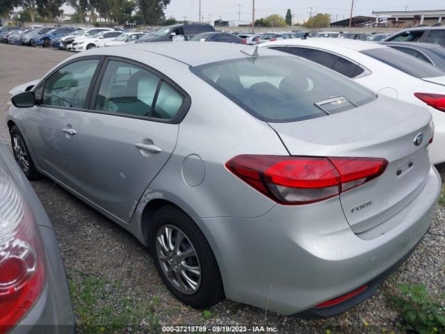 3KPFK4A7XJE203266 KIA FORTE LX