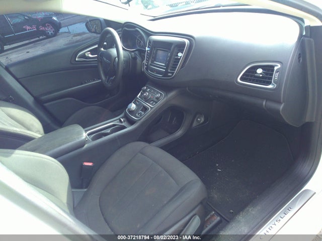 Chrysler 200 Limited 2016 1C3CCCAB6GN112034 Image 5