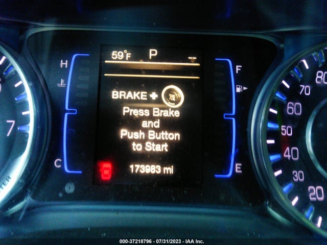 1C3CCCAB7GN137315 Chrysler 200 Limited