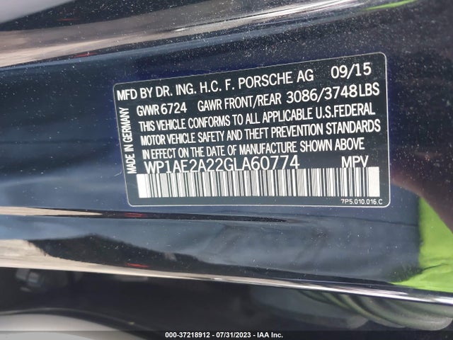 2016 Porsche Cayenne, VIN: WP1AE2A22GLA60774