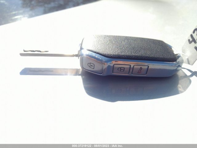 KNDJ23AU0P7840119 KIA SOUL LX