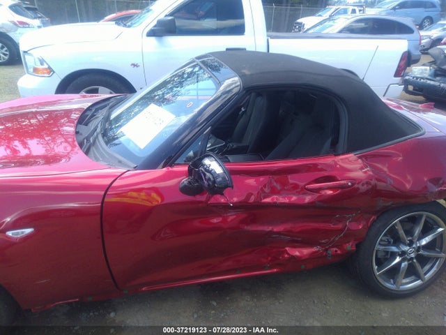 2022 Mazda MX-5 Miata, VIN: JM1NDAD78N0507498