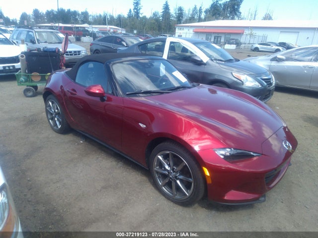 2022 Mazda MX-5 Miata, VIN: JM1NDAD78N0507498