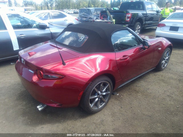 2022 Mazda MX-5 Miata, VIN: JM1NDAD78N0507498