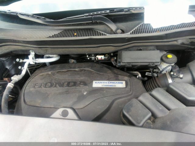 5FNYF5H98LB005650 Honda Pilot Touring 8-passenger