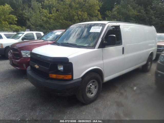 Chevrolet EXPRESS CARGO VAN 2017 1GCZGHFG8H1139367 Image 2