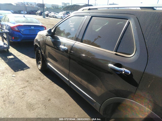 2011 FORD EXPLORER XLT VIN: 1FMHK7D87BGA51412