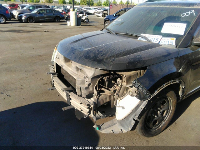 2011 FORD EXPLORER XLT VIN: 1FMHK7D87BGA51412