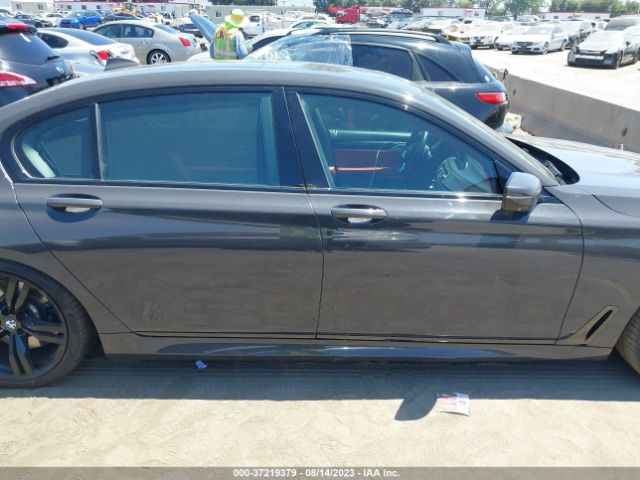 WBA7F0C54JGM22637 BMW 7 Series 750i