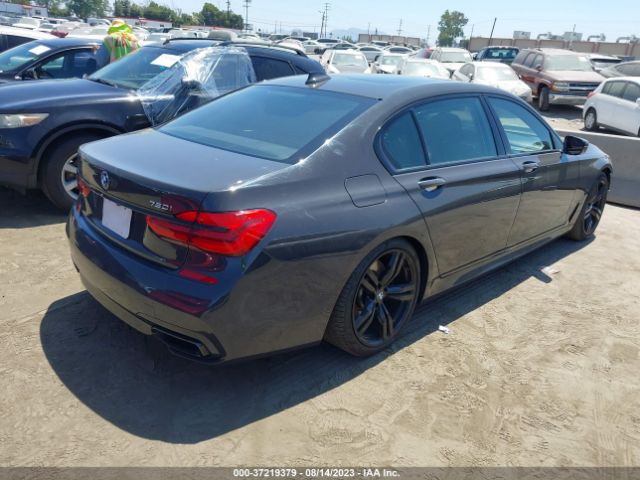 WBA7F0C54JGM22637 BMW 7 Series 750i