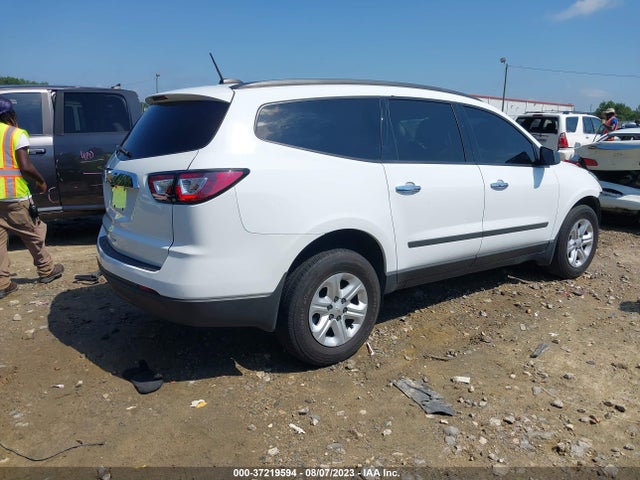 Chevrolet Traverse Ls 2017 1GNKRFEDXHJ202905 Image 4