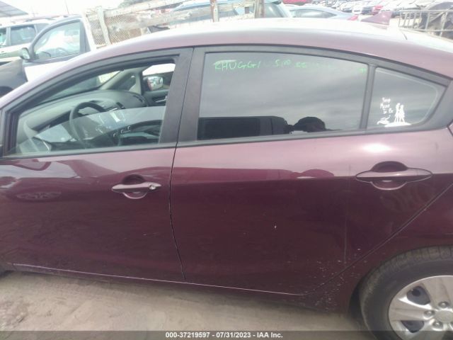 3KPFK4A73JE222709 KIA FORTE LX