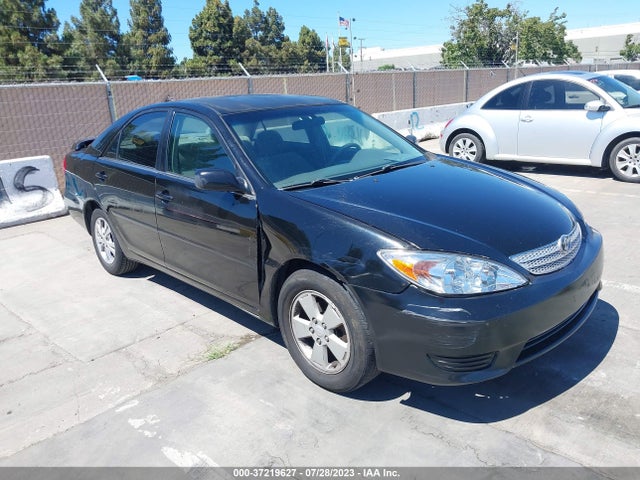 37219627 :رقم المزاد ، 4T1BF30K94U074781 vin ، 2004 Toyota Camry Le/xle مزاد بيع