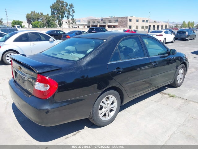 37219627 :رقم المزاد ، 4T1BF30K94U074781 vin ، 2004 Toyota Camry Le/xle مزاد بيع