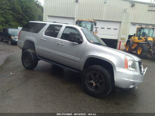 2013 GMC YUKON XL SLT VIN: 1GKS2KE79DR204936