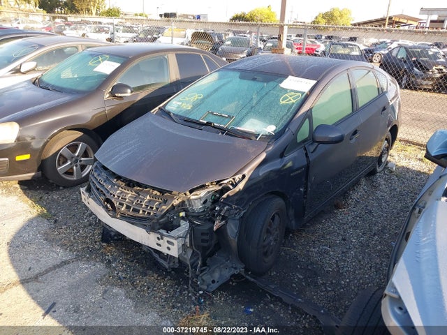 Toyota Prius Four 2015 JTDKN3DU1F1938200 Image 2