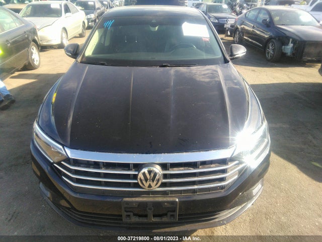 3VWG57BU4KM221459 Volkswagen Jetta Sel Premium