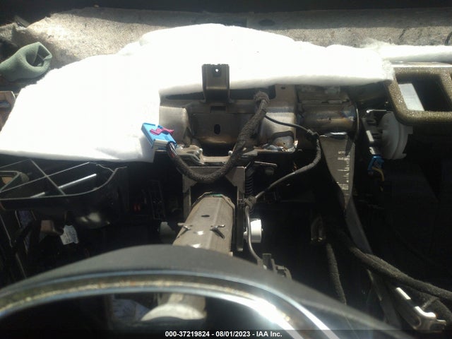 1VWAT7A39GC014398 Volkswagen Passat 1.8t S