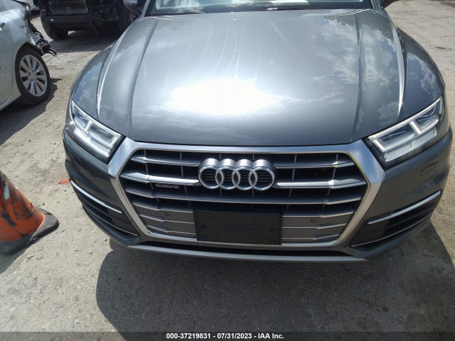 WA1BNAFY9K2130342 Audi Q5 Premium Plus