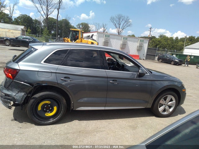WA1BNAFY9K2130342 Audi Q5 Premium Plus
