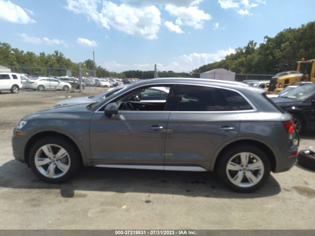 WA1BNAFY9K2130342 Audi Q5 Premium Plus